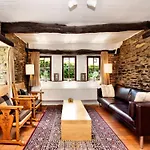 Holiday home Romantic Holiday House In The Ardennes Nadrin