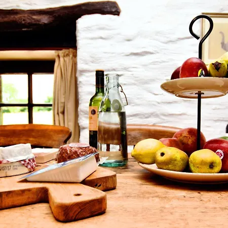 Holiday home Romantic Holiday House In The Ardennes
