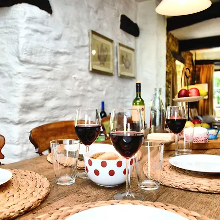 別荘 Romantic House In The Ardennes