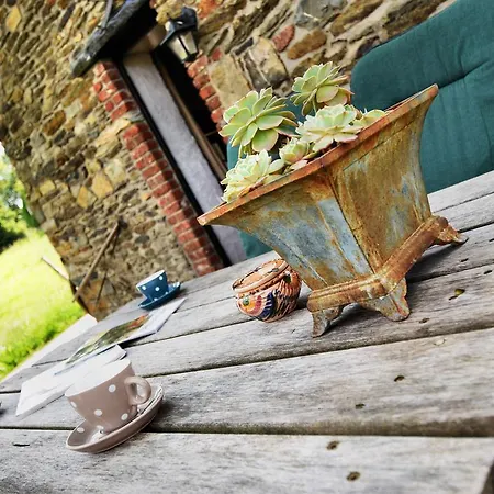 Romantic Holiday House In The Ardennes *